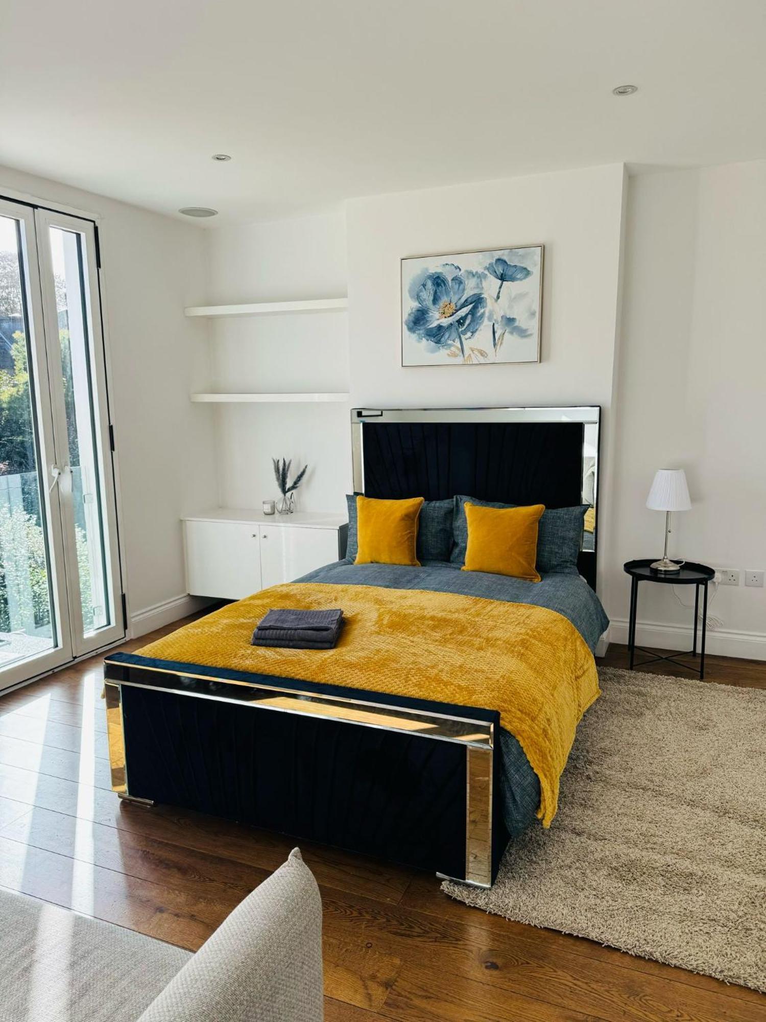 Stunning Flat In Chiswick Daire Londra Dış mekan fotoğraf