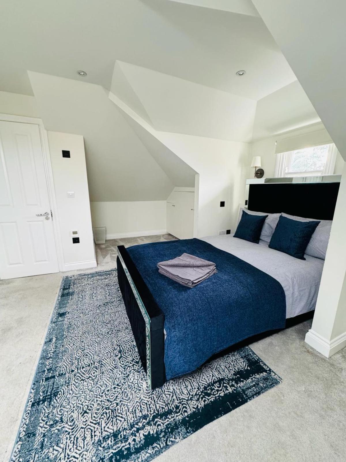 Stunning Flat In Chiswick Daire Londra Dış mekan fotoğraf