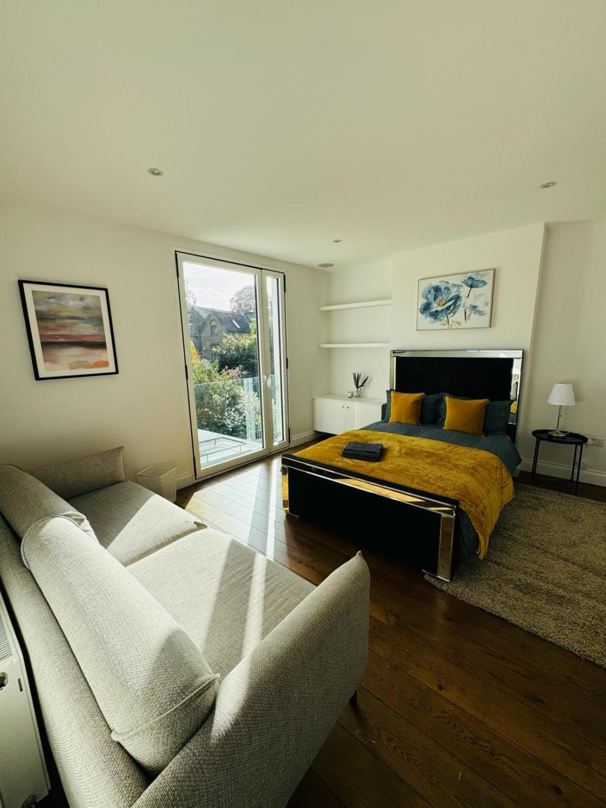 Stunning Flat In Chiswick Daire Londra Dış mekan fotoğraf
