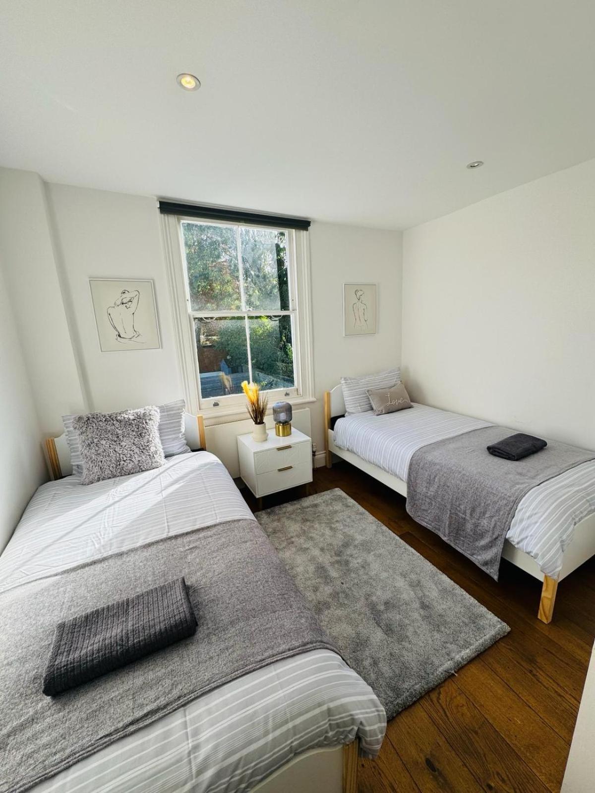 Stunning Flat In Chiswick Daire Londra Dış mekan fotoğraf